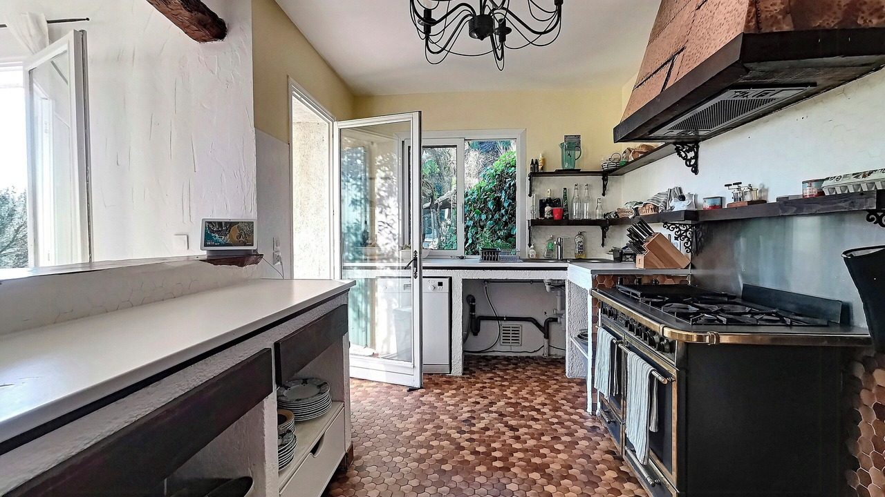 Photo of Kitchen in Aspremont