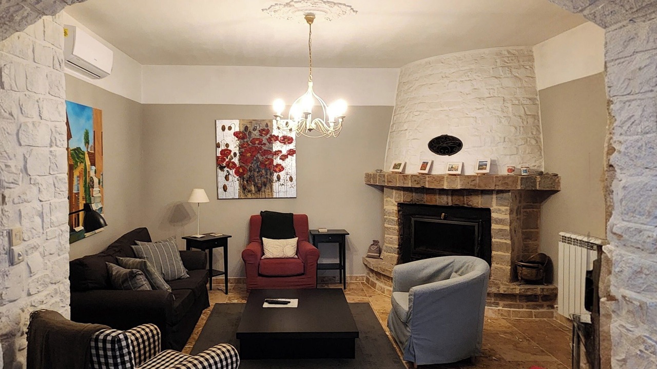 Photo of Livingroom in Sablet