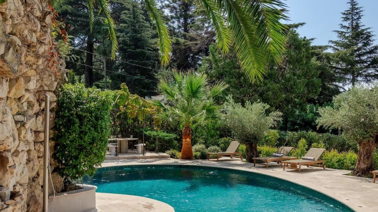 Photo of Outdoor in La Croix des Gardes