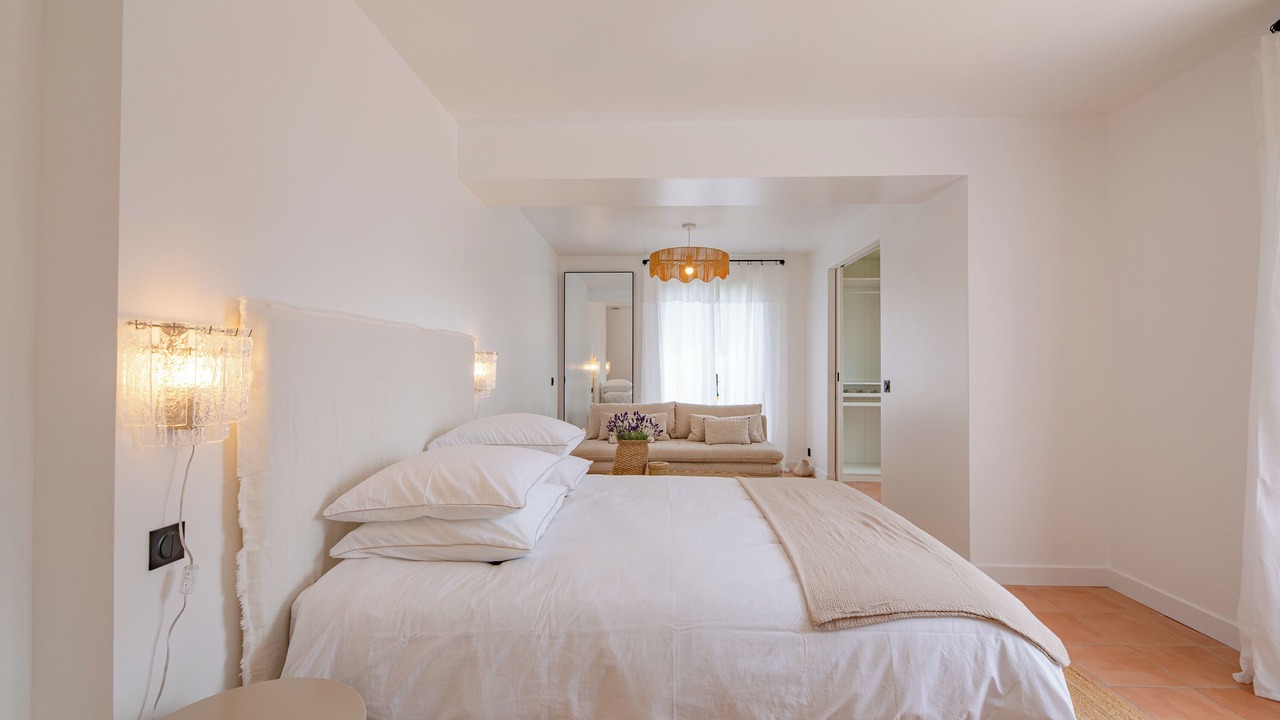 Photo of Bedroom in Guerrevieille