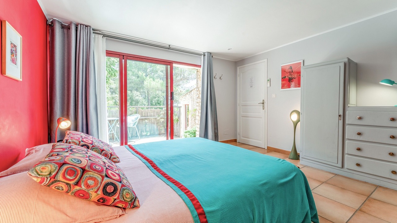 Photo of Bedroom in Lagarde Pareol