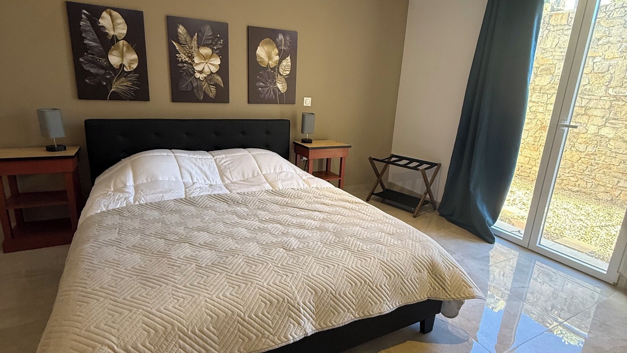 Photo of Bedroom in Lunel
