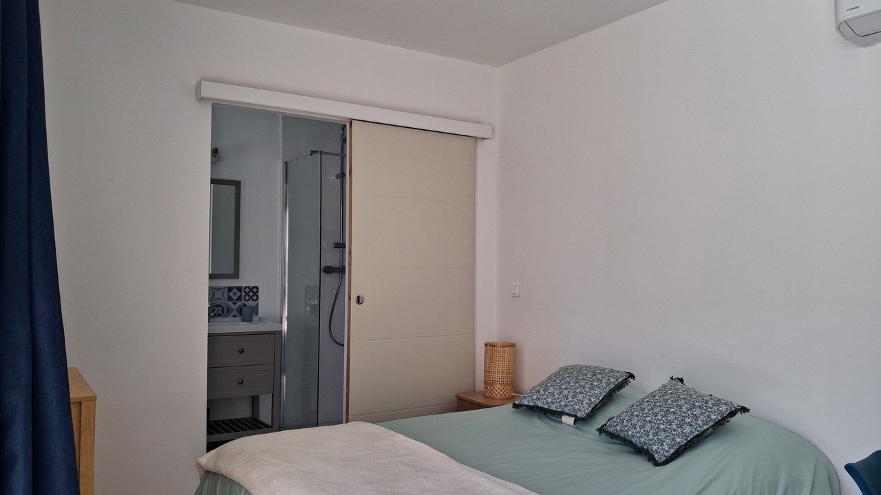 Photo of Bedroom in Saint-Saturnin-les-Apt
