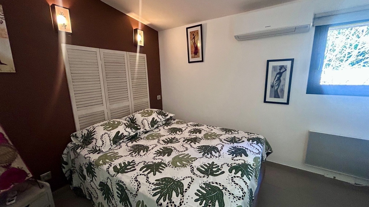 Photo of Bedroom in Ollioules