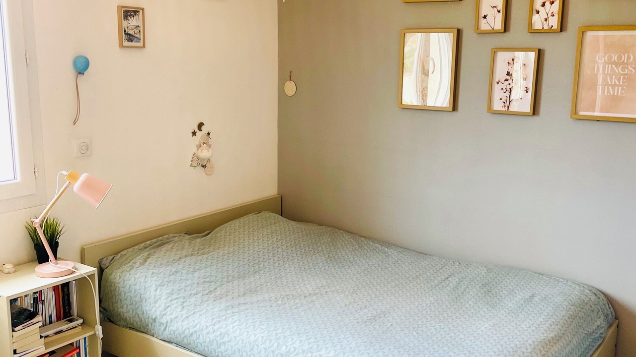 Photo of Bedroom in Roquefort-la-Bedoule