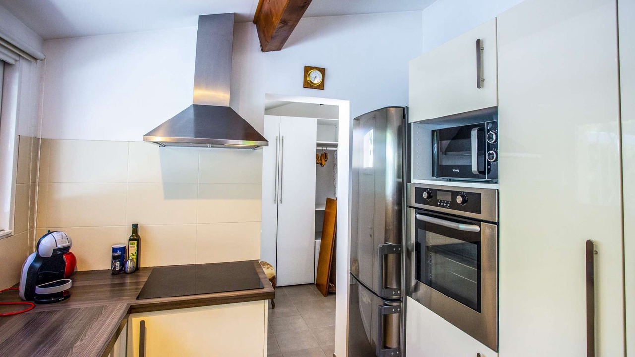 Photo of Kitchen in La Valette-du-Var
