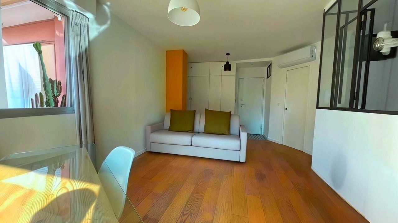 Photo of Livingroom in Mont Boron