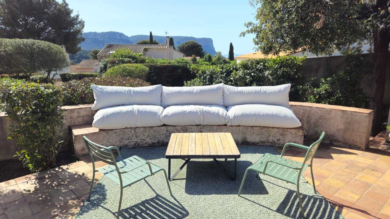 Photo of Patio Balcony in Cassis