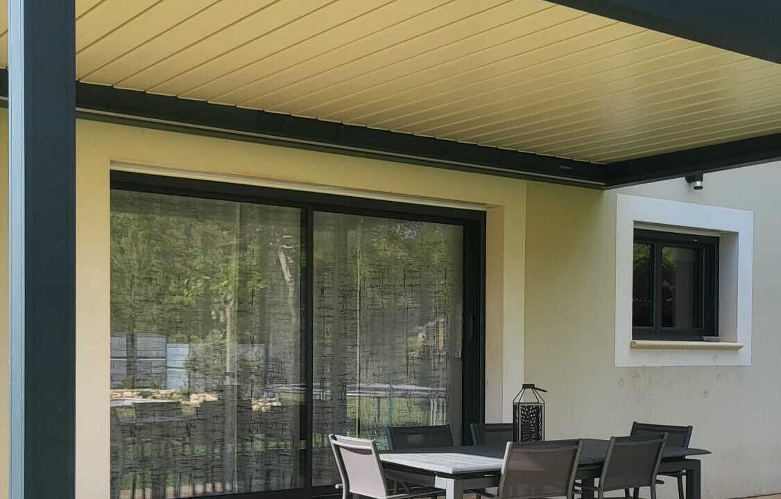 Photo of Outdoor in Maubec