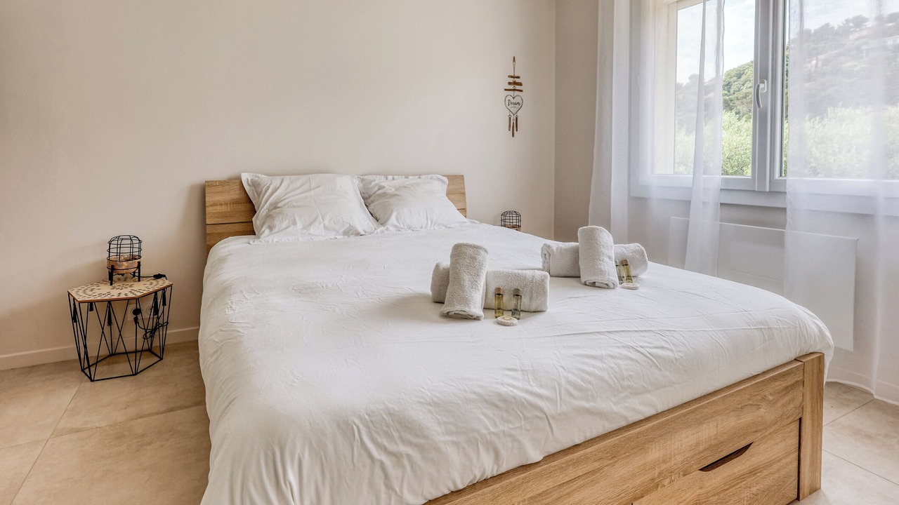 Photo of Bedroom in La Seyne-sur-Mer