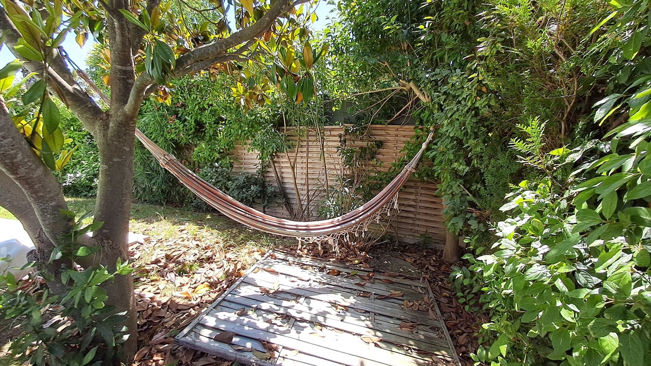 Photo of Outdoor in Saussan