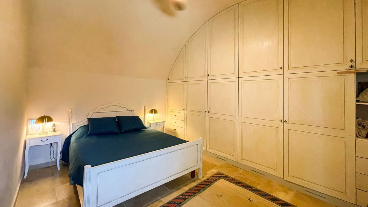 Photo of Bedroom in Maussane-les-Alpilles