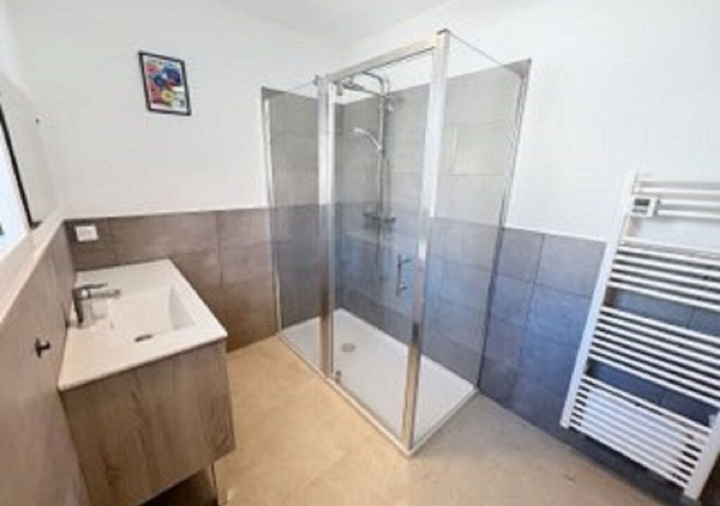 Photo of Bathroom in Pegomas