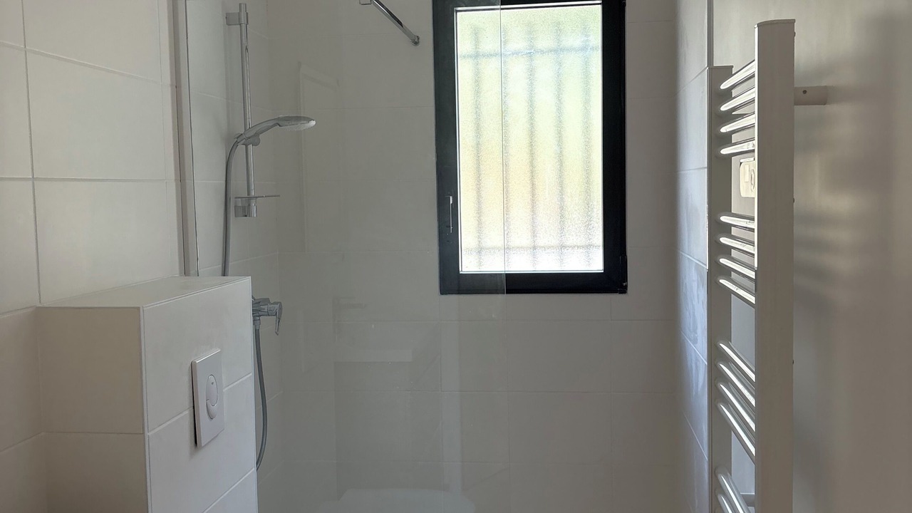 Photo of Bathroom in Sablet