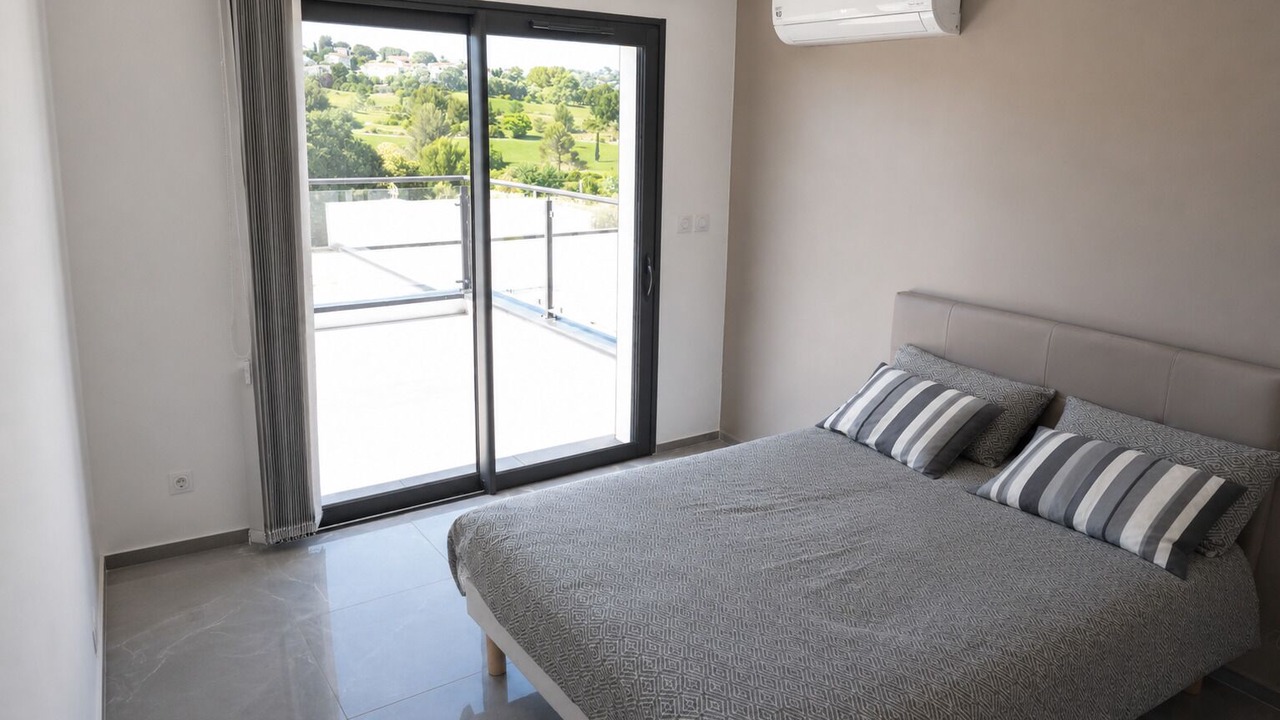 Photo of Bedroom in Juvignac