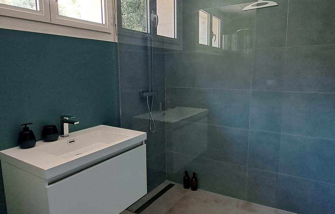Photo of Bathroom in Tarascon