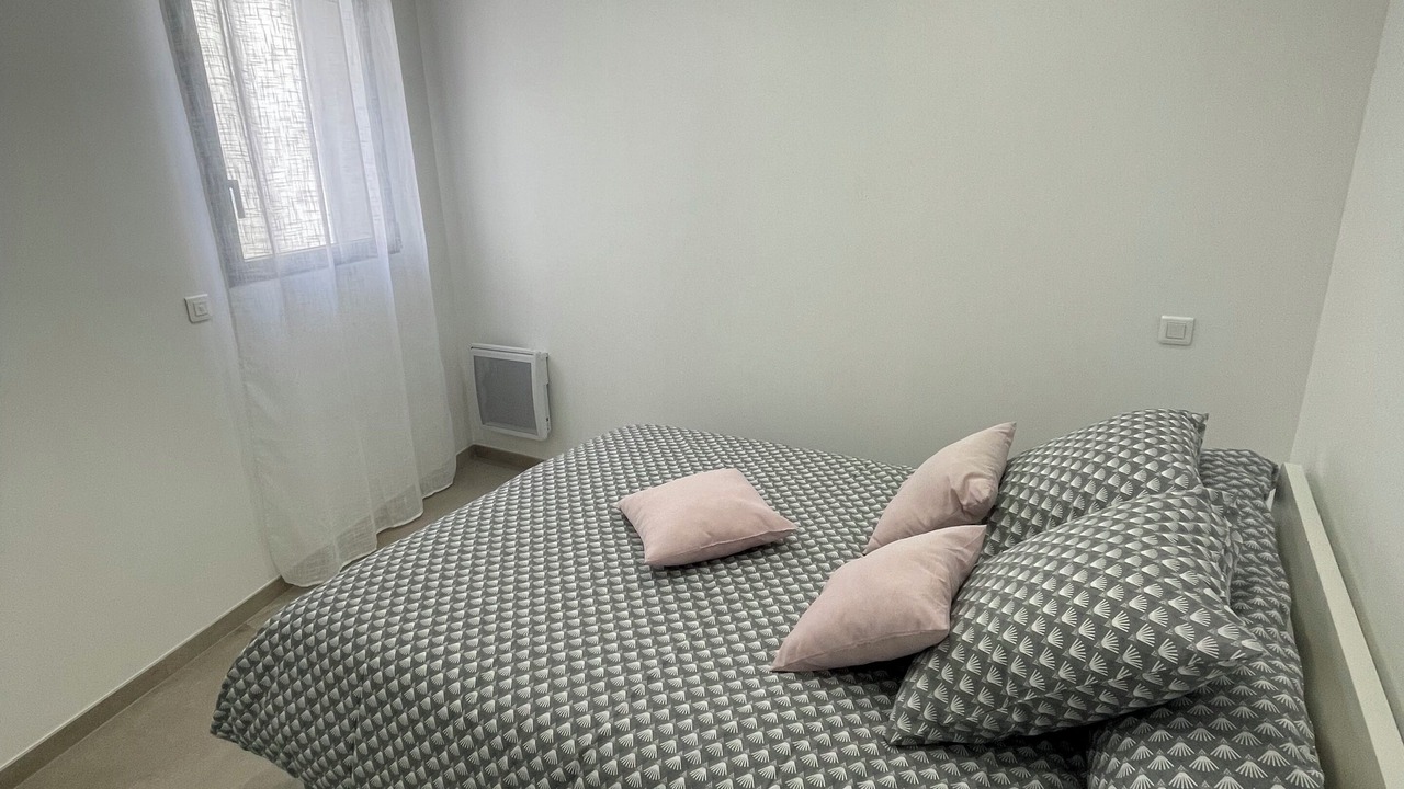 Photo of Bedroom in La Crau