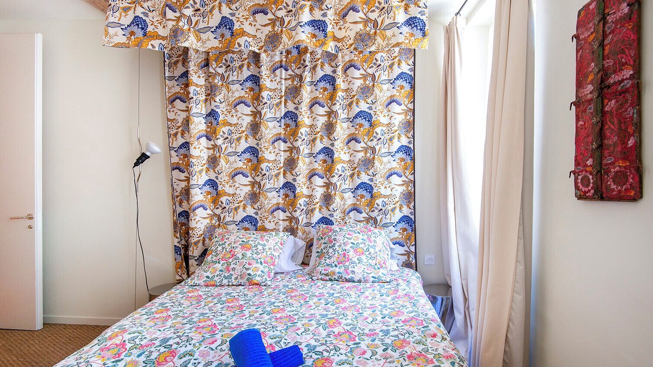 Photo of Bedroom in Noailles