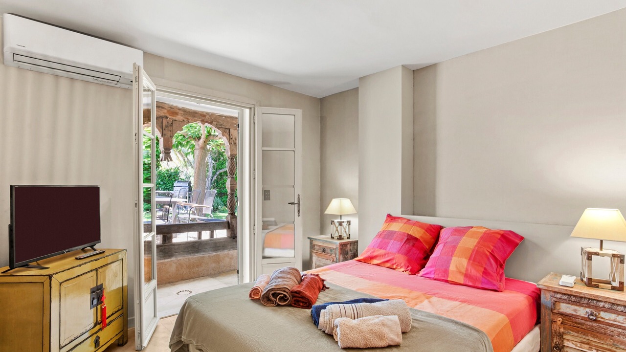 Photo of Bedroom in Plage de la Garonnette