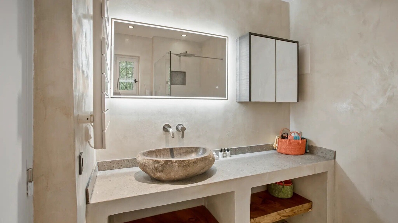 Photo of Bathroom in Plage de la Garonnette