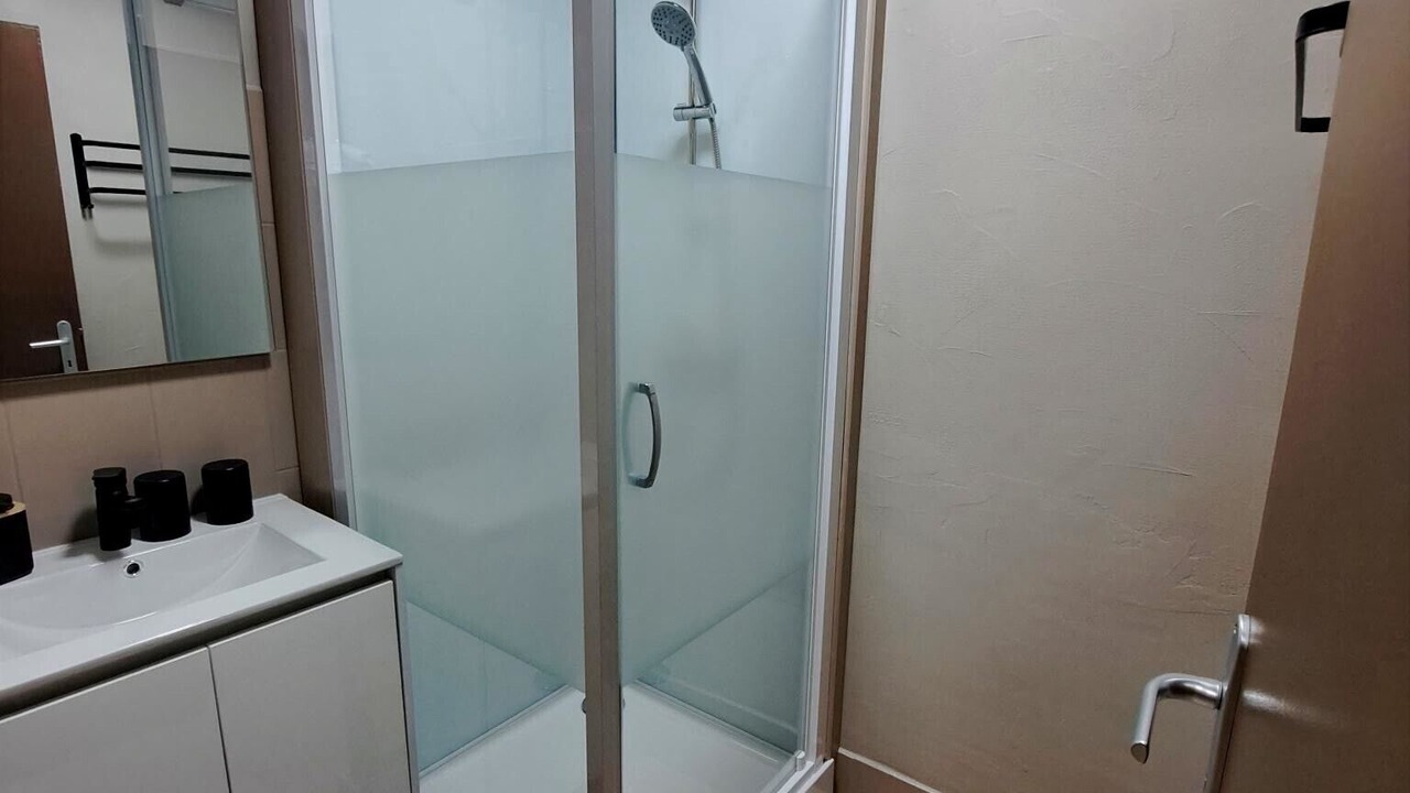 Photo of Bathroom in Saint-Laurent-en-Beaumont