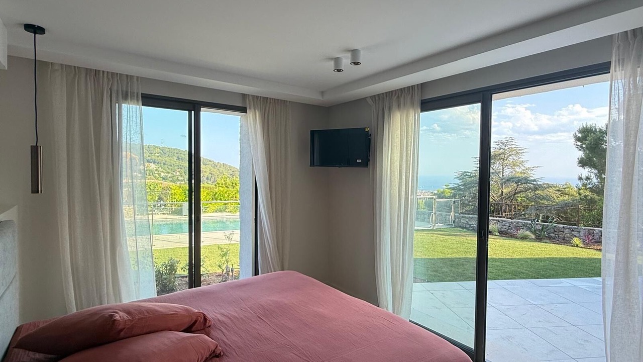Photo of Bedroom in Le Cannet