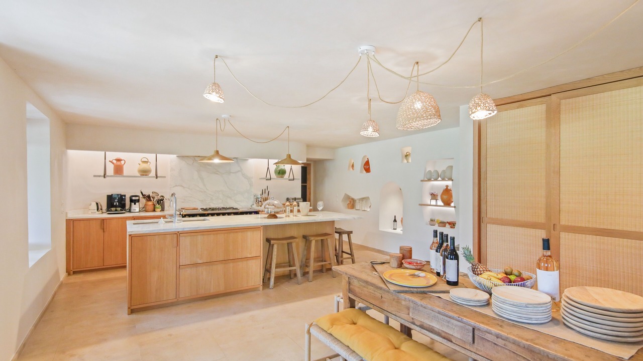 Photo of Kitchen in Meounes-les-Montrieux