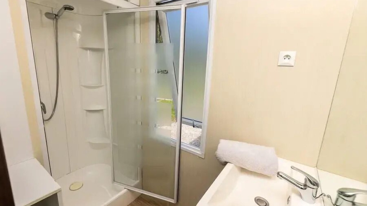 Photo of Bathroom in Serres