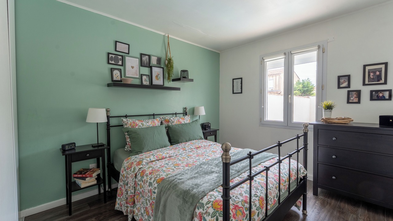 Photo of Bedroom in Chateauneuf-les-Martigues