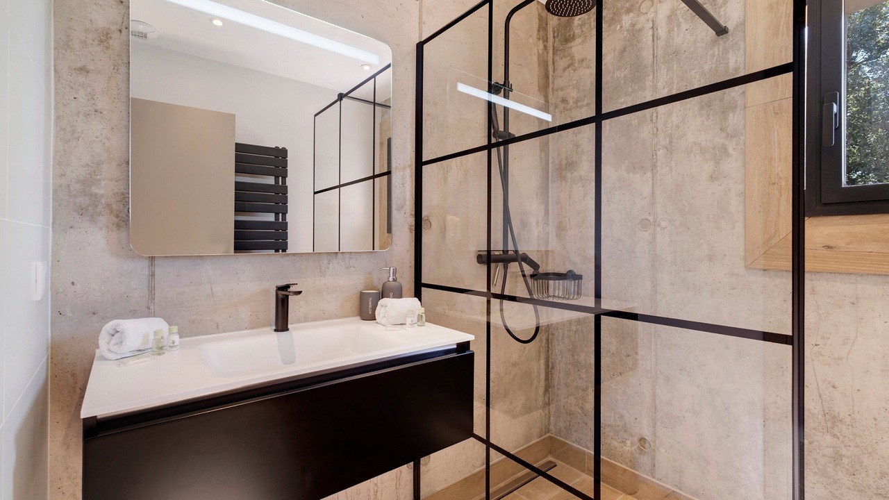Photo of Bathroom in Les Adrets-de-l'Esterel