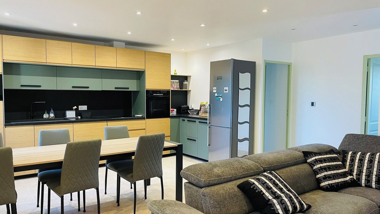 Photo of Livingroom in Saint-Cannat