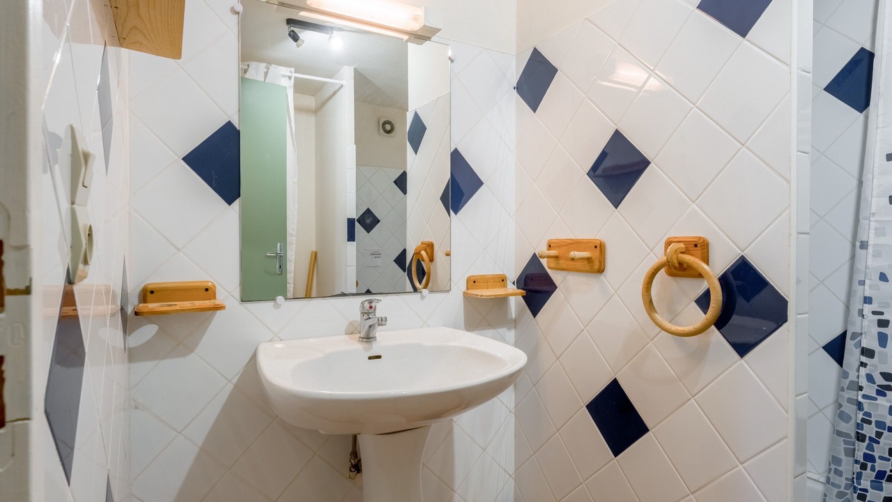 Photo of Bathroom in Jonquieres