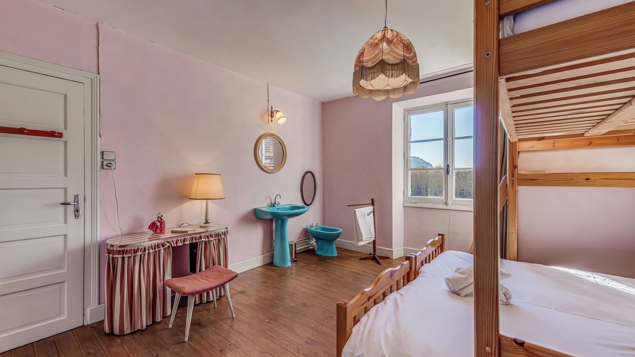 Photo of Bedroom in Rencurel