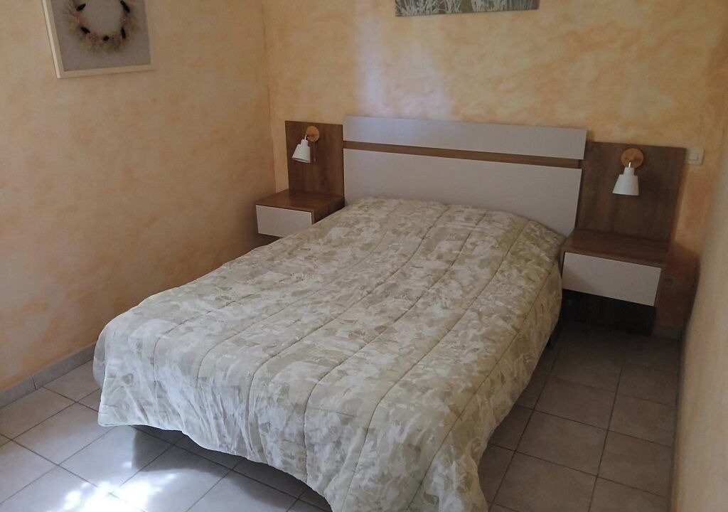 Photo of Bedroom in Uchaux
