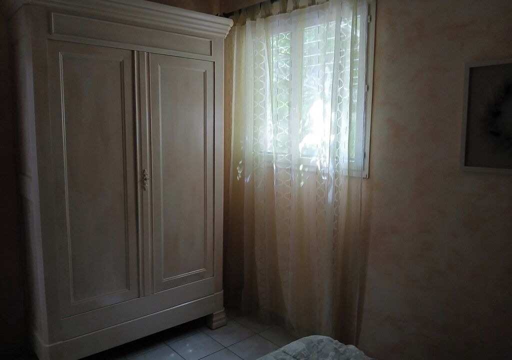 Photo of Bedroom in Uchaux