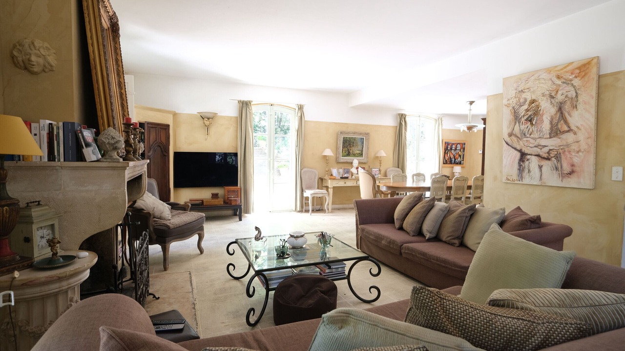 Photo of Livingroom in Saint-Antonin-sur-Bayon