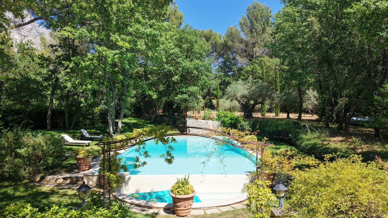 Photo of Outdoor in Saint-Antonin-sur-Bayon