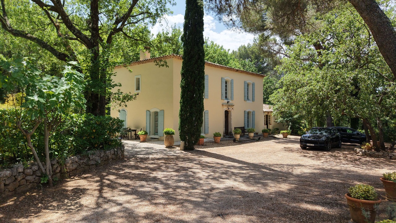 Photo of Outdoor in Saint-Antonin-sur-Bayon
