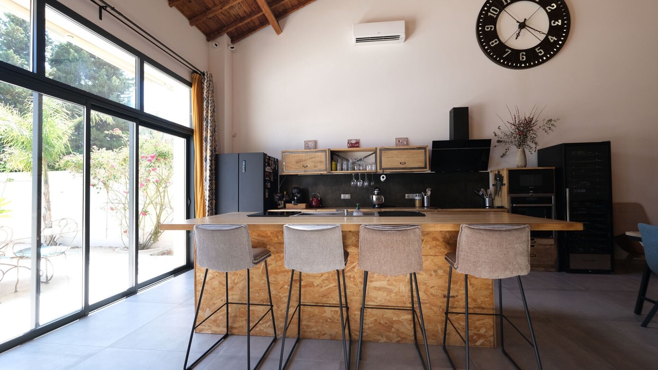 Photo of Kitchen in Mouries
