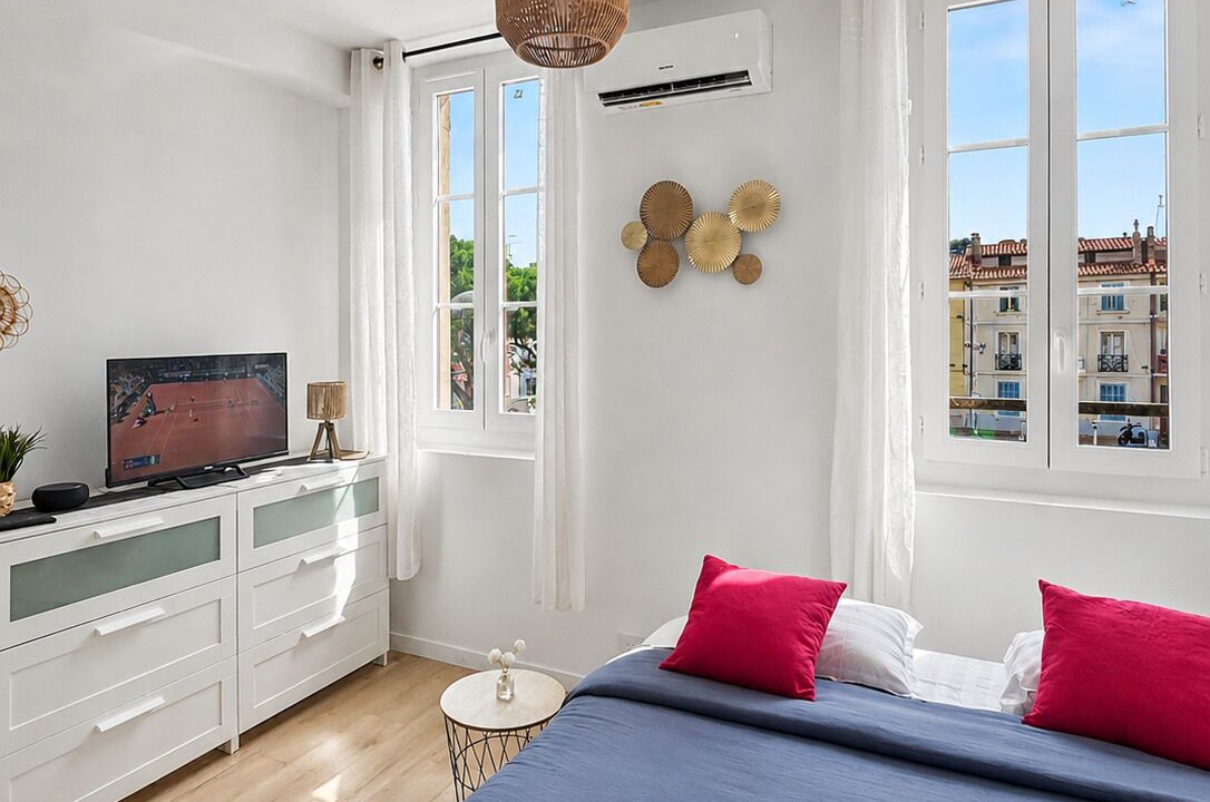 Photo of Bedroom in Aubagne