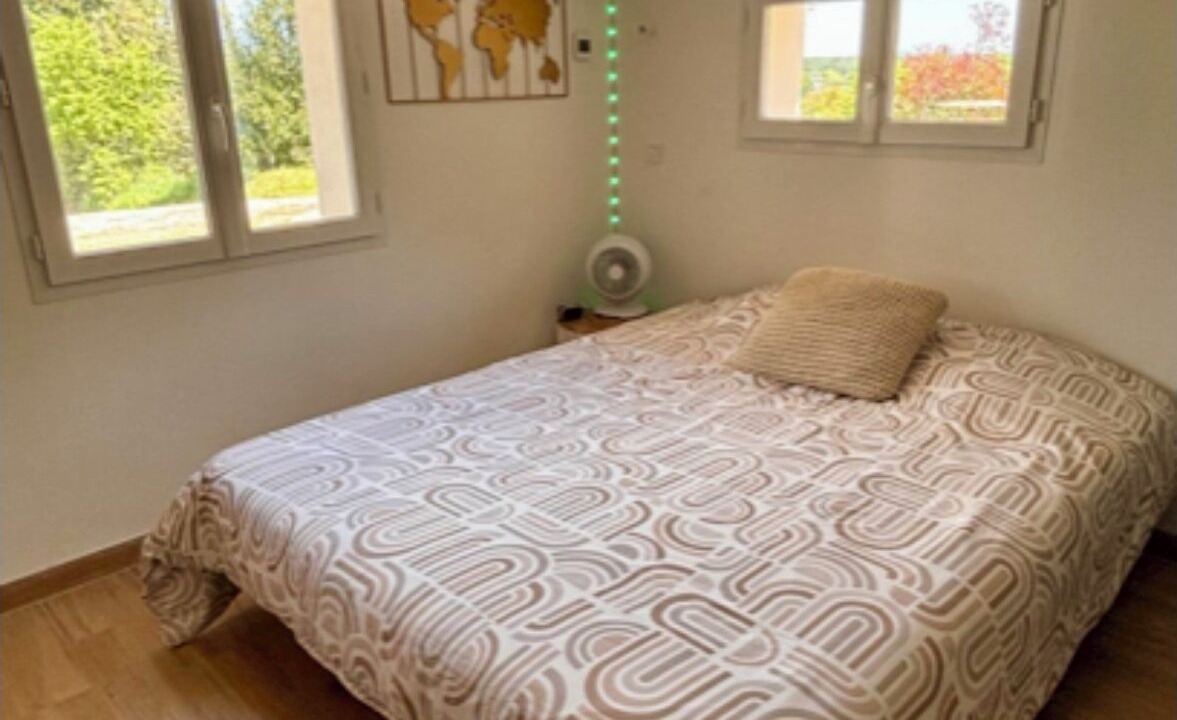 Photo of Bedroom in Eguilles