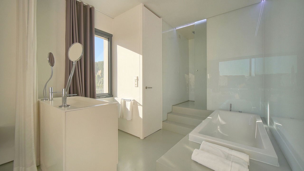 Photo of Bathroom in Golfe Juan