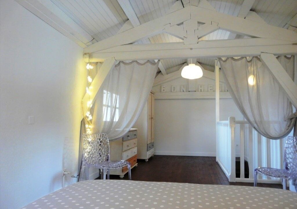 Photo of Bedroom in Villeneuve
