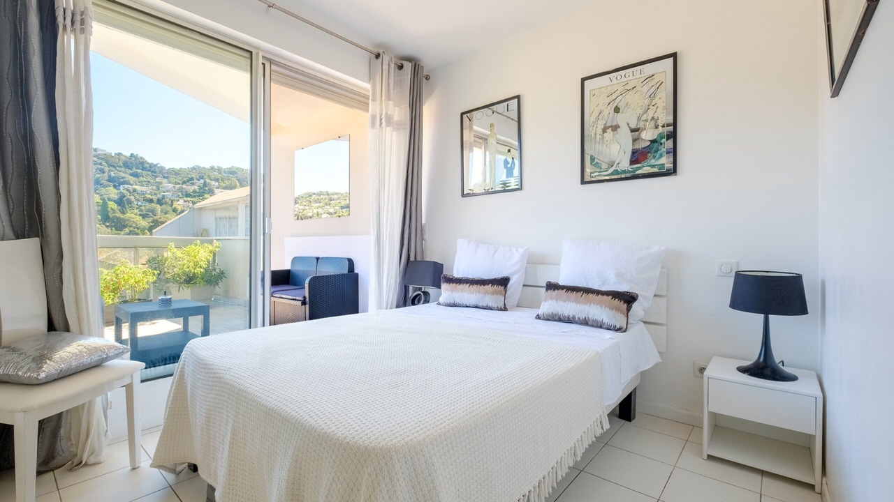 Photo of Bedroom in California - Pezou
