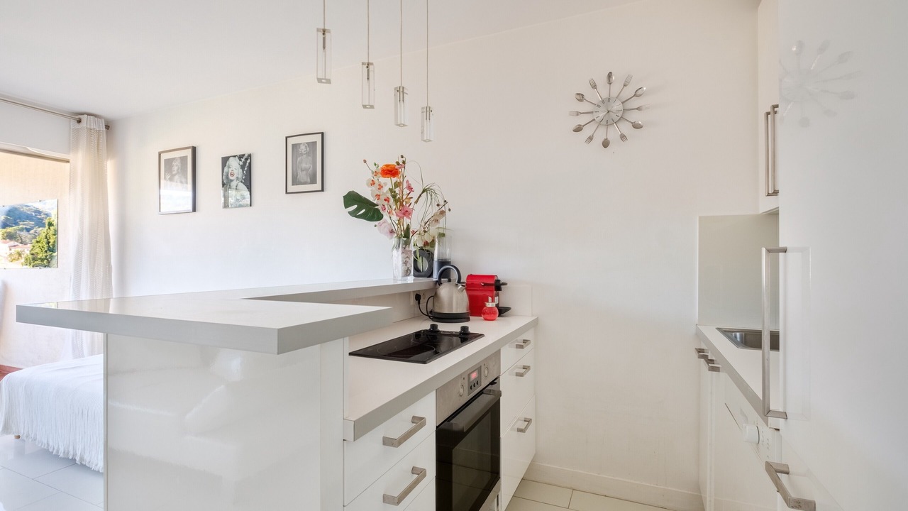 Photo of Kitchen in California - Pezou