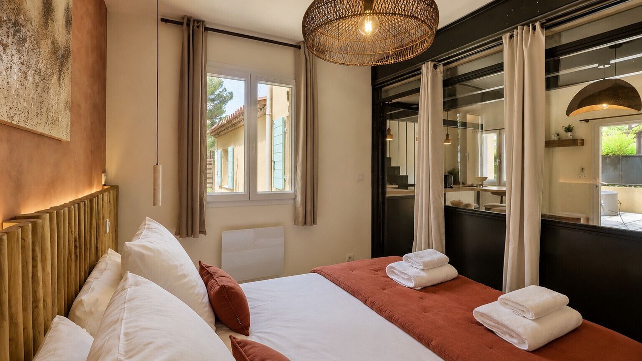 Photo of Bedroom in Ventabren