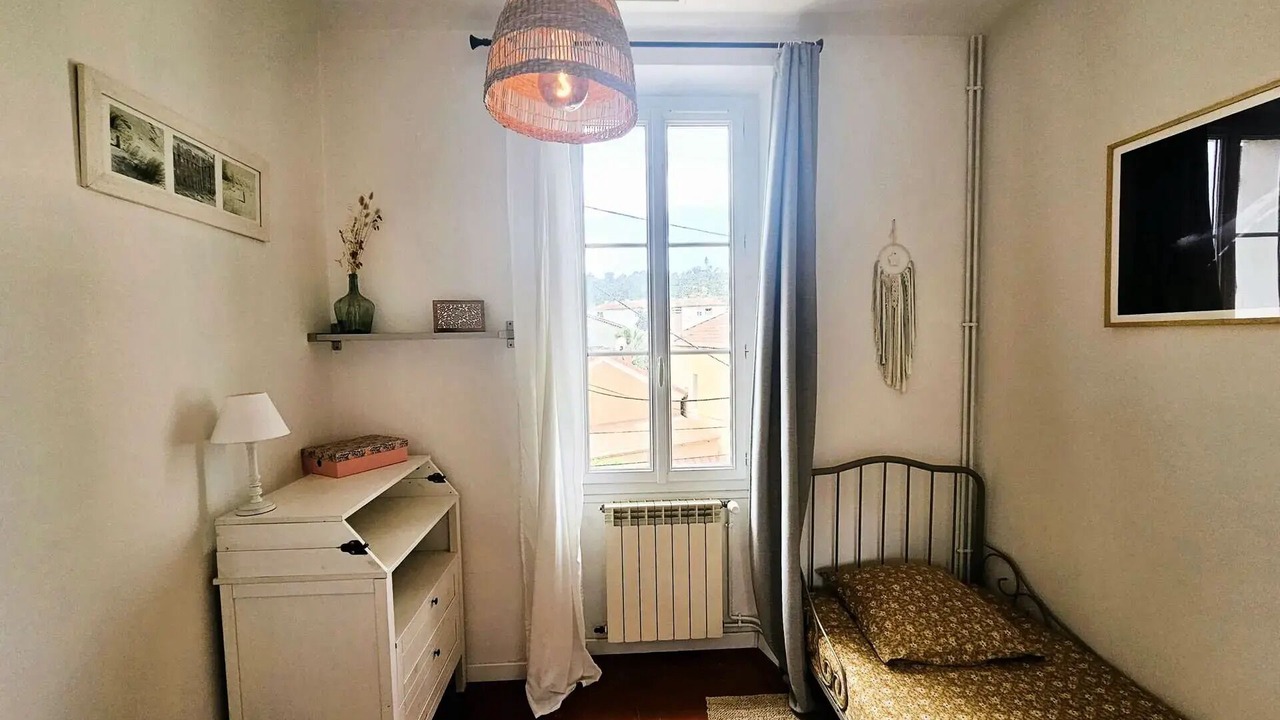 Photo of Bedroom in Saint-Mandrier-sur-Mer