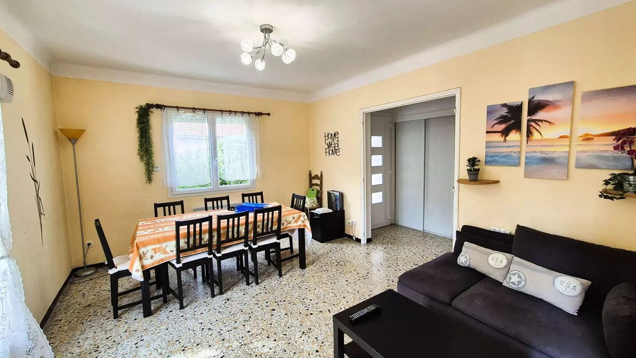 Photo of Livingroom in Six-Fours-les-Plages
