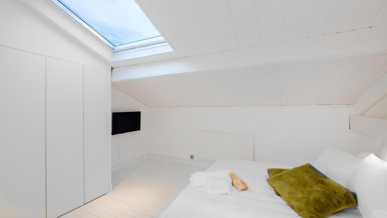Photo of Bedroom in Beausoleil