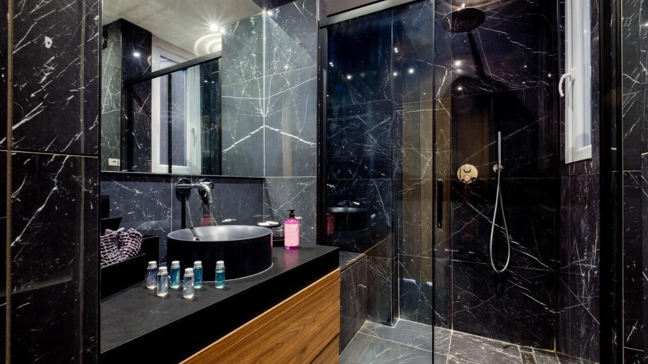Photo of Bathroom in Beausoleil